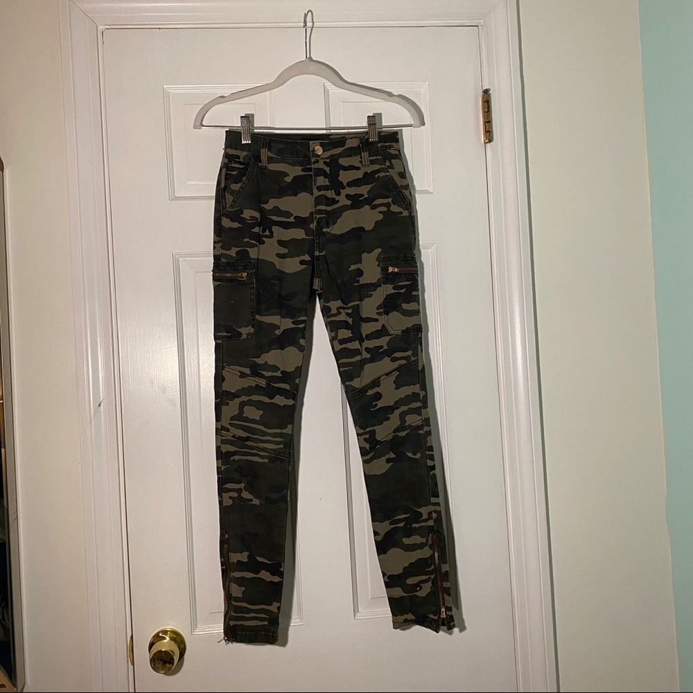 Camo F21 high waisted pants